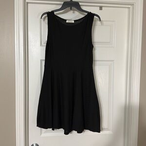 NWOT ANNIANNA DRESS